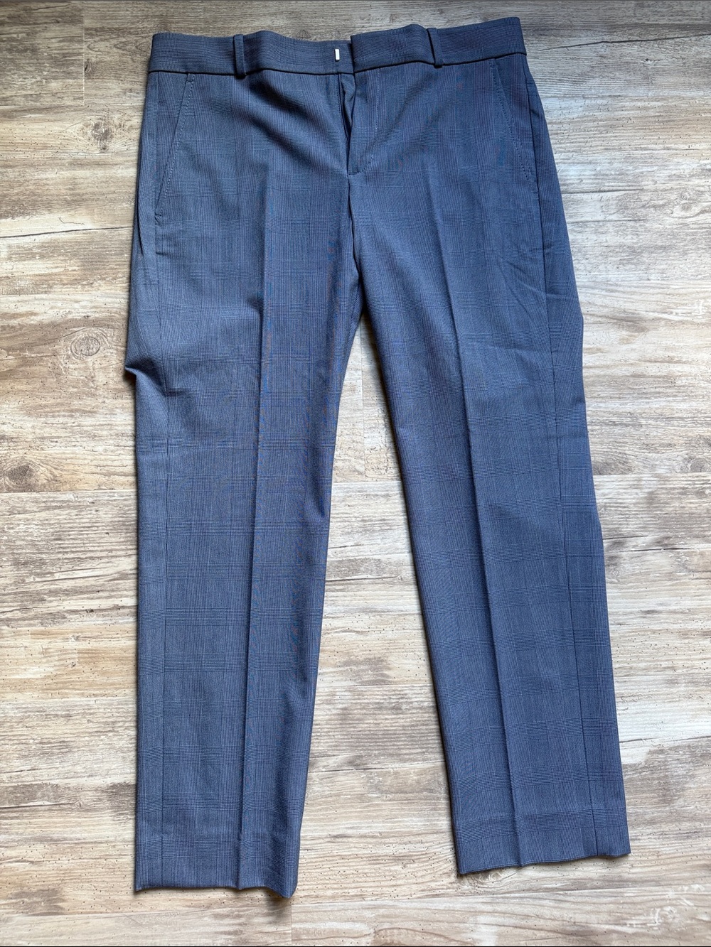 Banana Republic Slim Cropped Dress Pants in Navy